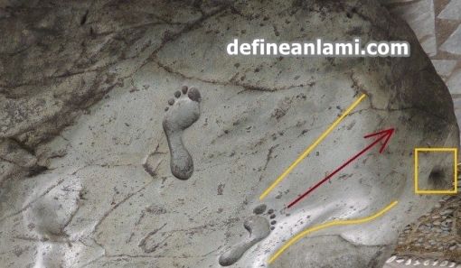 2 Ayak İzi Define İşareti Anlamı