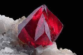 Cinnabar, (Zinober) Taşı Efsanesi